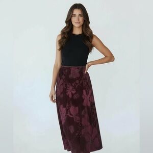 Floral Textured Maxi Skirt With Bead Deatailing